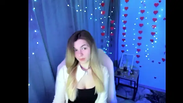 Sweet me  online show from 03/17/26, 07:12