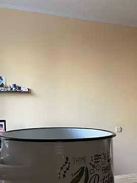 Snapshot of Crayzy_Luv chatting on 03/19/25, 03:30 Crayzy Luv online show from 03/19/25, 03:30