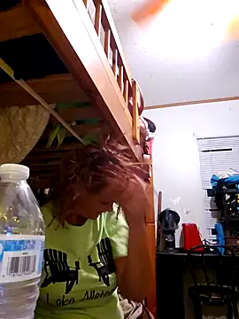 Snapshot of Dixiefaye_Pika chatting on 02/07/25, 12:42 Dixiefaye Pika online show from 02/07/25, 12:42