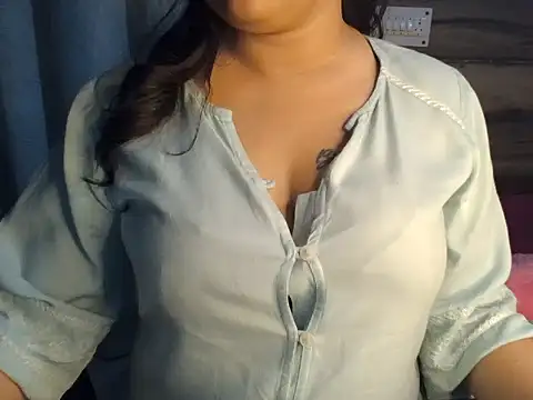 Trezza online show from 03/23/25, 01:53