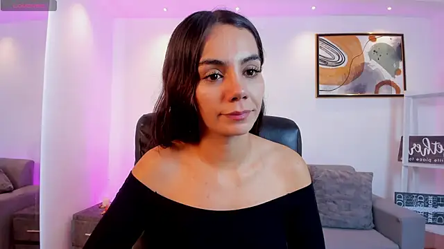Snapshot of martina_mancini chatting on 06/30/26, 01:12 martina mancini online show from 06/30/26, 01:12