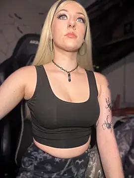 marleymaxwell online show from 01/05/25, 03:32