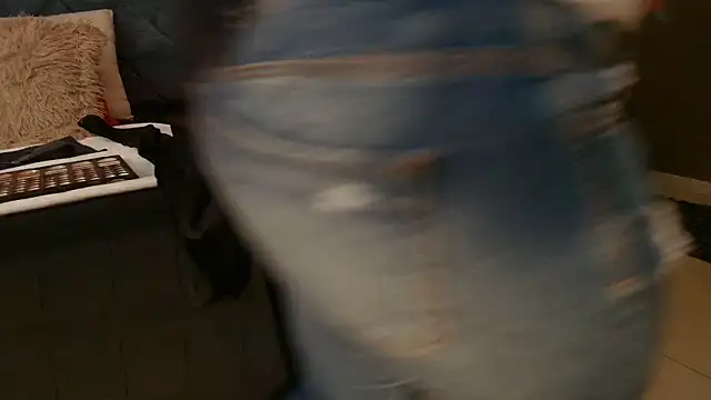 Janna Rousse  online show from 02/12/25, 11:51