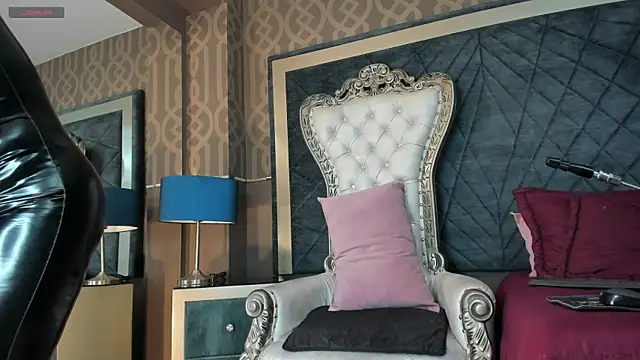 Janna Rousse  online show from 09/26/25, 12:31