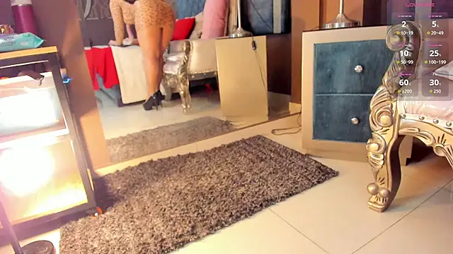 Janna Rousse  online show from 10/03/25, 12:02