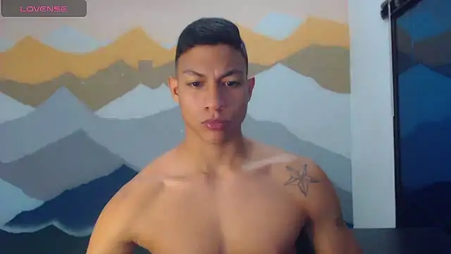 Snapshot of aalan_foxter chatting on 02/20/25, 04:50 aalan foxter online show from 02/20/25, 04:50