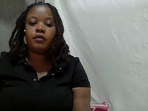 Snapshot of big-clts chatting on 02/12/26, 12:33 big-clts online show from 02/12/26, 12:33