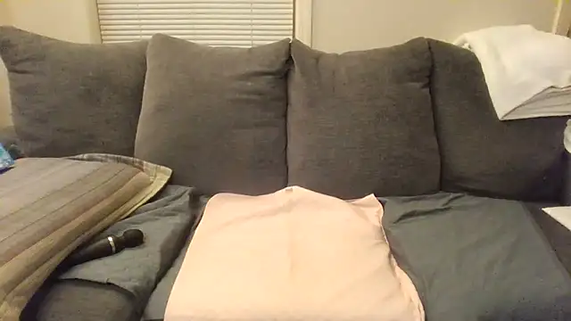 Snapshot of ImTheRealDLW chatting on 12/15/24, 10:04 ImTheRealDLW online show from 12/15/24, 10:04