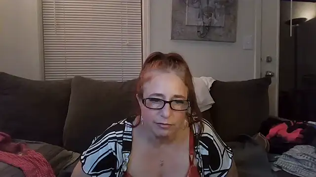 Snapshot of ImTheRealDLW chatting on 12/22/24, 10:58 ImTheRealDLW online show from 12/22/24, 10:58