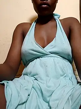 petite babe online show from 02/08/26, 10:02