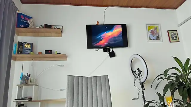 manucute 23  online show from 02/03/26, 02:55