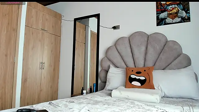 manucute 23  online show from 03/05/26, 03:41