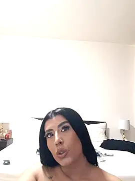 Snapshot of GiseleReine chatting on 02/19/25, 06:32 GiseleReine online show from 02/19/25, 06:32