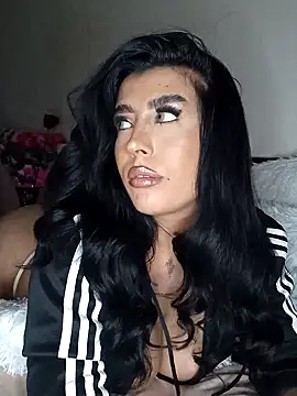 Snapshot of GiseleReine chatting on 03/08/25, 07:20 GiseleReine online show from 03/08/25, 07:20