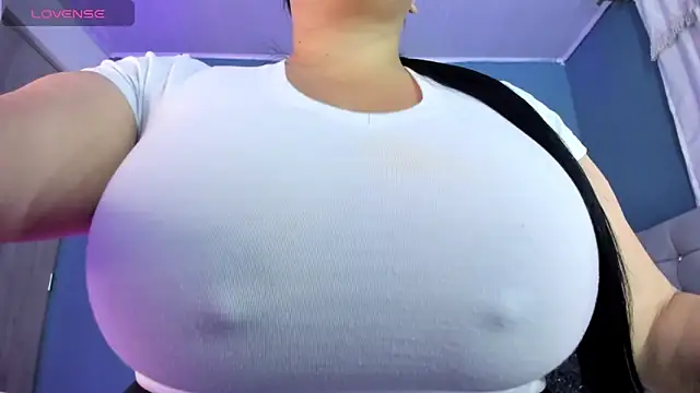 Ashanty vera15 online show from 12/15/25, 05:34