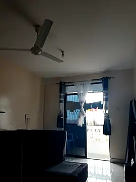 hotgal1112 online show from 01/17/26, 06:51