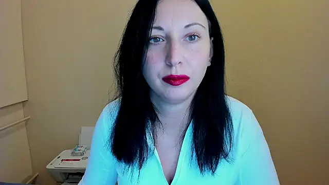 Snapshot of Wife4Cuck chatting on 12/04/24, 04:49 Wife4Cuck online show from 12/04/24, 04:49