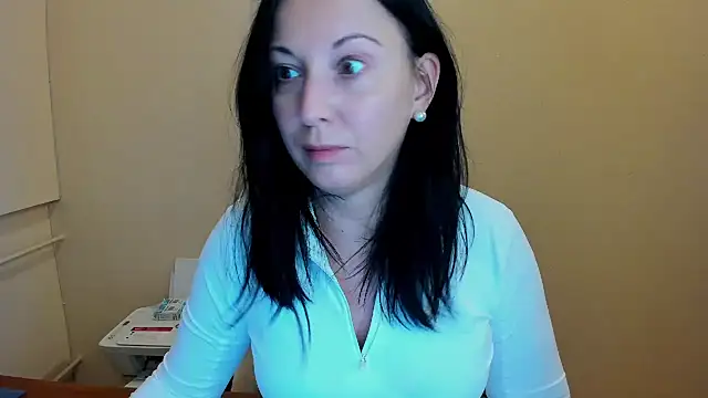 Snapshot of Wife4Cuck chatting on 12/05/24, 04:34 Wife4Cuck online show from 12/05/24, 04:34