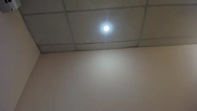 Snapshot of Wife4Cuck chatting on 12/07/24, 01:29 Wife4Cuck online show from 12/07/24, 01:29