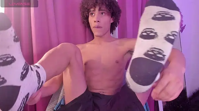 kleo helenos online show from 03/08/26, 08:18