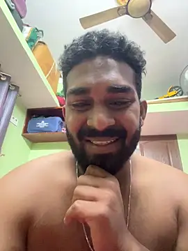 Handsomehunk 4U online show from 12/22/24, 04:17