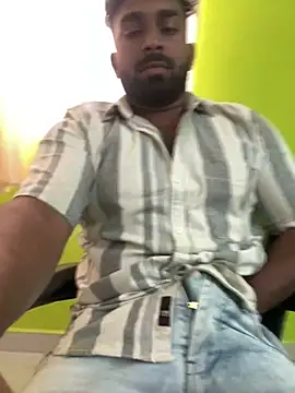 Handsomehunk 4U online show from 02/27/25, 08:50