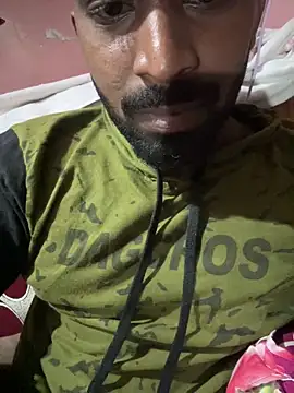 Handsomehunk 4U online show from 03/12/25, 06:00