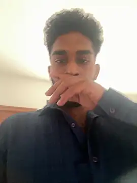 Handsomehunk 4U online show from 12/18/25, 08:31