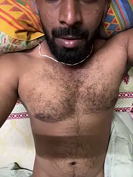 Handsomehunk 4U online show from 12/22/25, 06:16