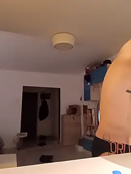 Snapshot of BenDover313OF chatting on 02/20/25, 04:28 BenDover313OF online show from 02/20/25, 04:28