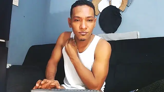 Grandeygruesa1 online show from 03/27/26, 09:21