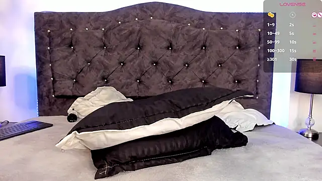 Snapshot of candy_canne__ chatting on 12/06/24, 06:39 candy canne   online show from 12/06/24, 06:39