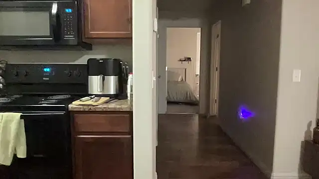 Snapshot of NatalieKneals chatting on 01/04/25, 07:13 NatalieKneals online show from 01/04/25, 07:13