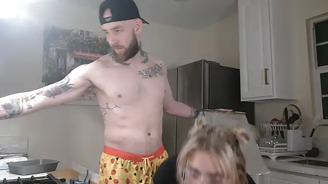 NatalieKneals online show from 11/13/25, 05:06