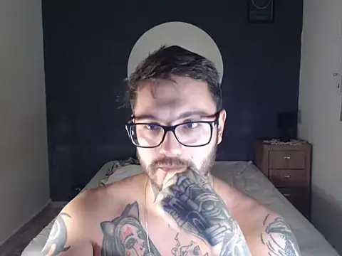 clark r online show from 11/17/25, 12:27