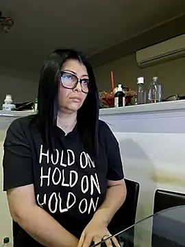 Milf Abigail online show from 10/06/25, 12:52