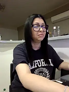 Milf Abigail online show from 12/22/25, 01:24