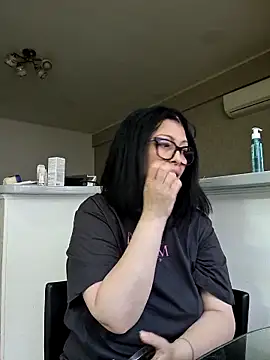 Milf Abigail online show from 06/03/26, 03:20