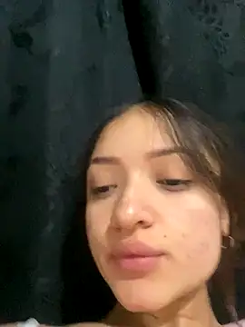 Snapshot of Alicia_ALICIA chatting on 12/06/24, 04:03 Alicia ALICIA online show from 12/06/24, 04:03