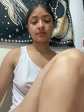 Snapshot of Alicia_ALICIA chatting on 12/06/24, 08:40 Alicia ALICIA online show from 12/06/24, 08:40