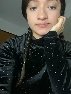 Snapshot of Alicia_ALICIA chatting on 12/27/24, 11:21 Alicia ALICIA online show from 12/27/24, 11:21