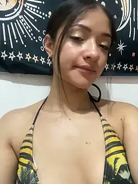 Snapshot of Alicia_ALICIA chatting on 01/15/25, 11:30 Alicia ALICIA online show from 01/15/25, 11:30