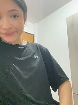 Snapshot of Alicia_ALICIA chatting on 01/17/25, 09:39 Alicia ALICIA online show from 01/17/25, 09:39