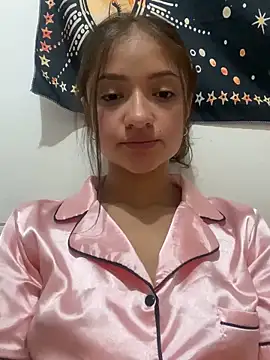 Snapshot of Alicia_ALICIA chatting on 02/06/25, 12:22 Alicia ALICIA online show from 02/06/25, 12:22