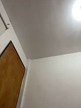 Snapshot of Alicia_ALICIA chatting on 03/02/25, 02:08 Alicia ALICIA online show from 03/02/25, 02:08