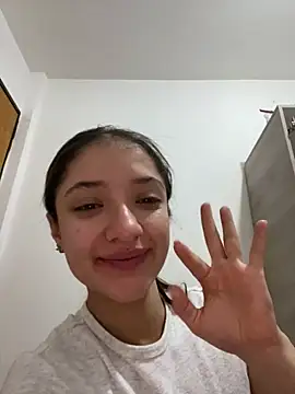 Alicia ALICIA online show from 05/22/26, 04:34