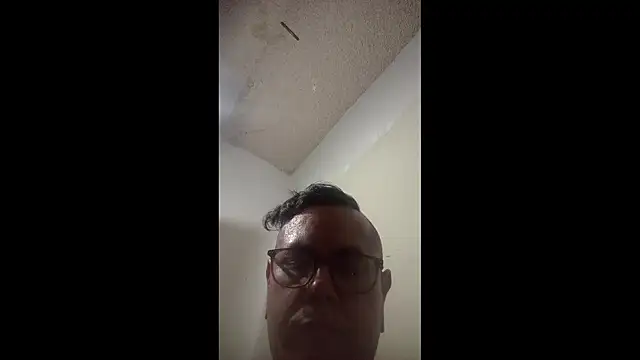 AlanDickson online show from 11/24/25, 08:58