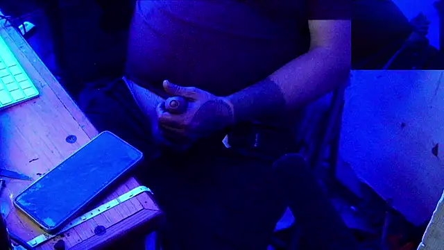 AlanDickson online show from 02/15/26, 07:54