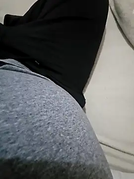 Snapshot of polla_calientes47 chatting on 01/05/25, 03:34 polla calientes47 online show from 01/05/25, 03:34