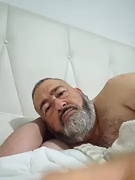 Snapshot of polla_calientes47 chatting on 02/02/25, 04:26 polla calientes47 online show from 02/02/25, 04:26